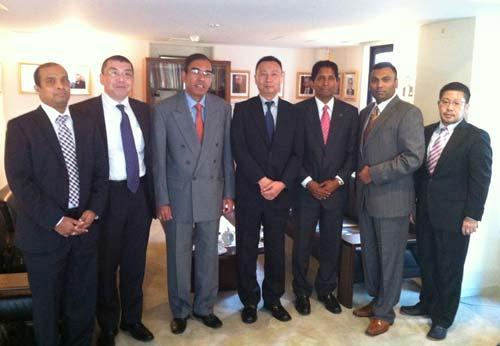 Leading Japanese home center company meets with SLBCJ members