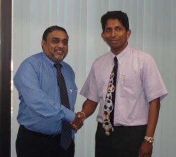 Seylan Bank Representatives Visit SLBCJ